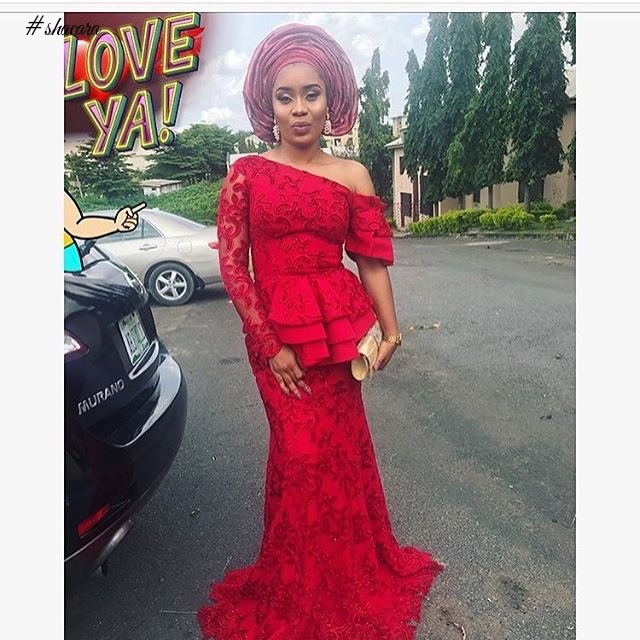 SHOW OFF YOUR SEXY FIGURE IN THESE STUNNING ASOEBI STYLES