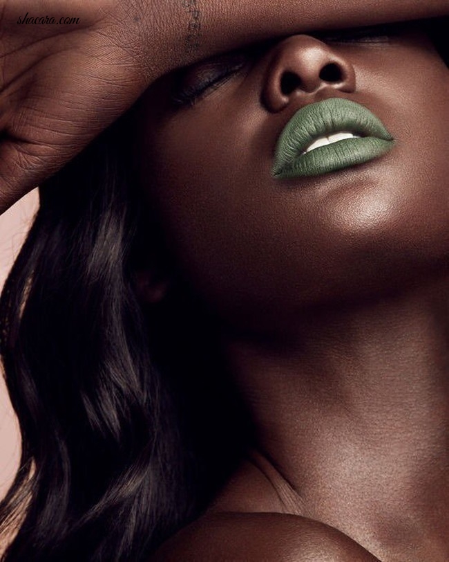 Duckie Thot rocking 6 different shades of Fenty Beauty