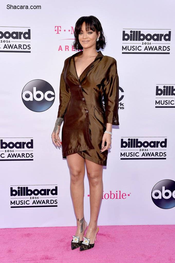6 TOP FASHION LOOKS FROM THE BILLBOARD MUSIC AWARDS