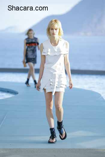 Colour-Blocked Dresses, Parkas & Basketball Shorts! Check Out Louis Vuitton’s 2017 Resort Collection