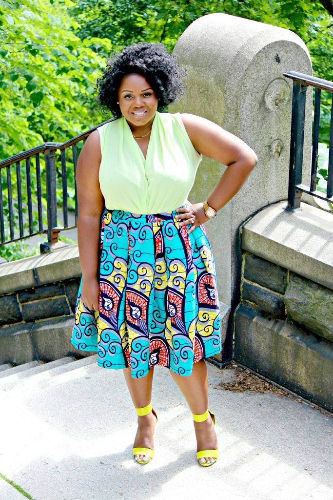 6 WAYS EVERY PLUS SIZE DIVA CAN STYLE THEIR ANKARA FLARE SKIRT