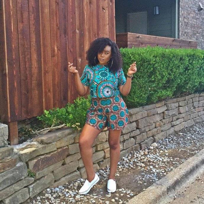ANKARA AND SNEAKERS IS THE LATEST STYLE TREND IN AFRICAN FASHION
