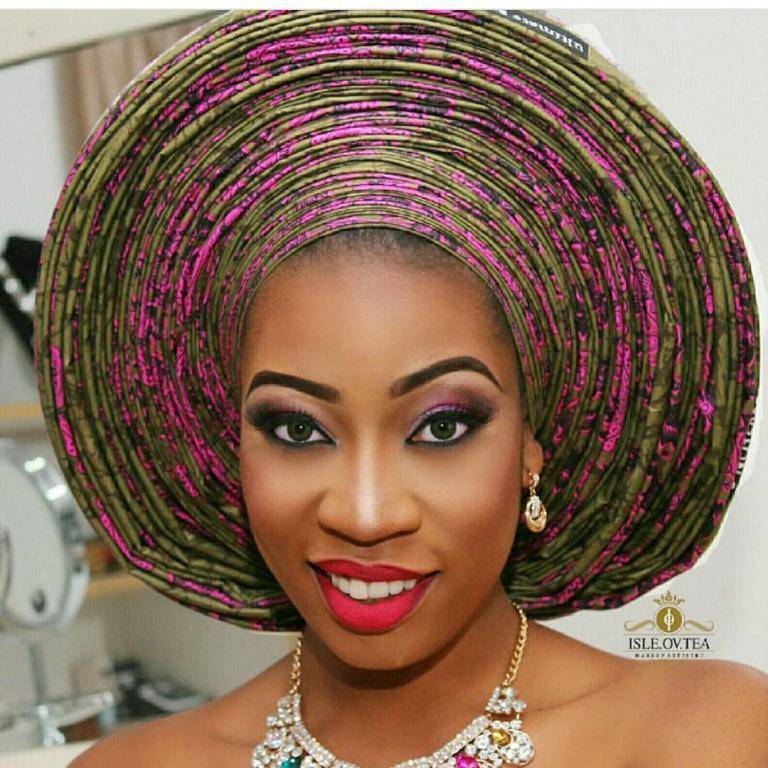 FABULOUS ASO OKE GELE PERFECT FOR THE STUNNING BRIDES