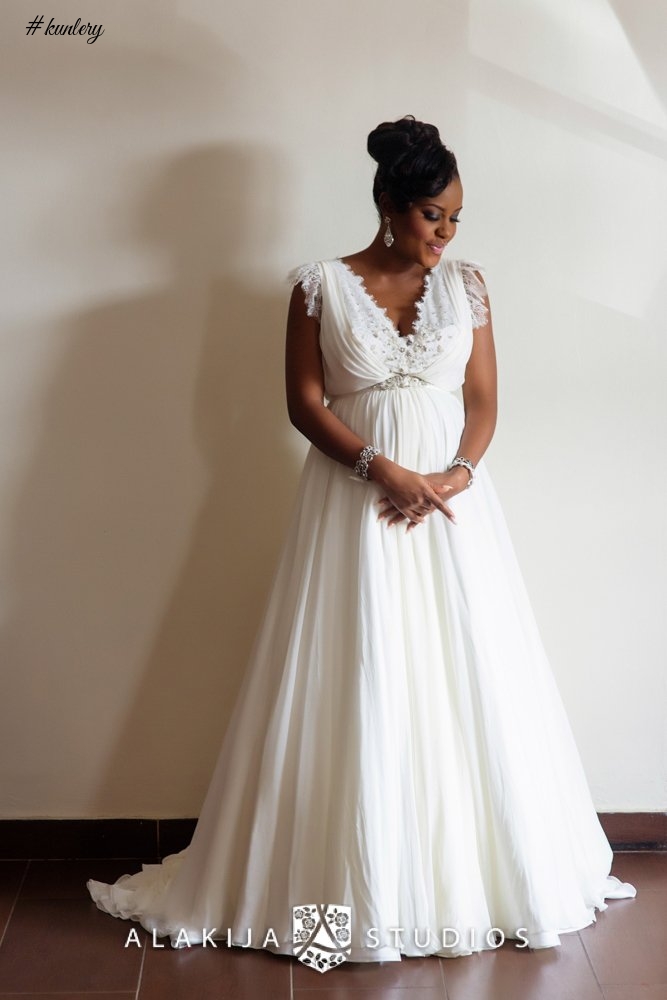 WEDDING DRESS INSPIRATION FOR PREGNANT BRIDES