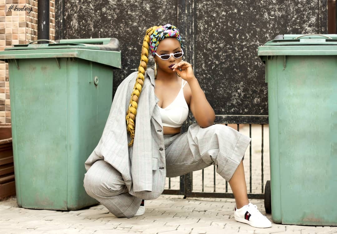 15 Times Nigerian Songstress Yemi Alade Proves She Is #1 With To Braids & Afro Hair