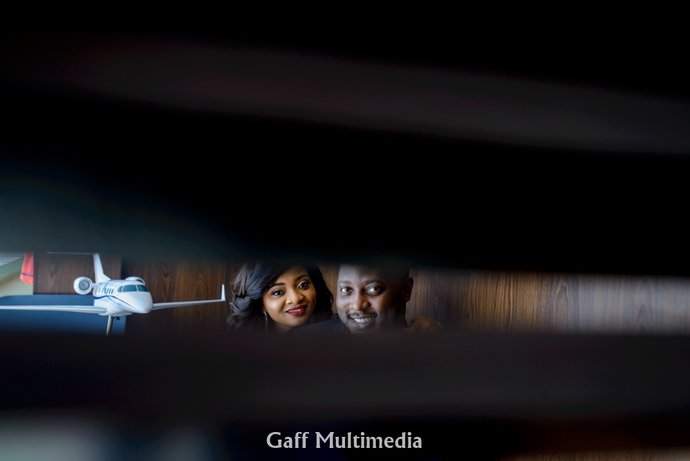 Welcome on Board! An Aviation Themed Pre-wedding Shoot for Blessing & John