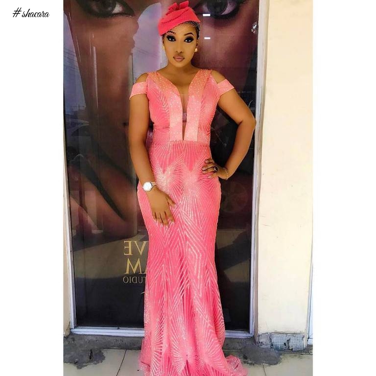 EYE POPPING AND MOUTH WATERING INTRODUCTION OUTFITS WE SAW OVER THE WEEKEND