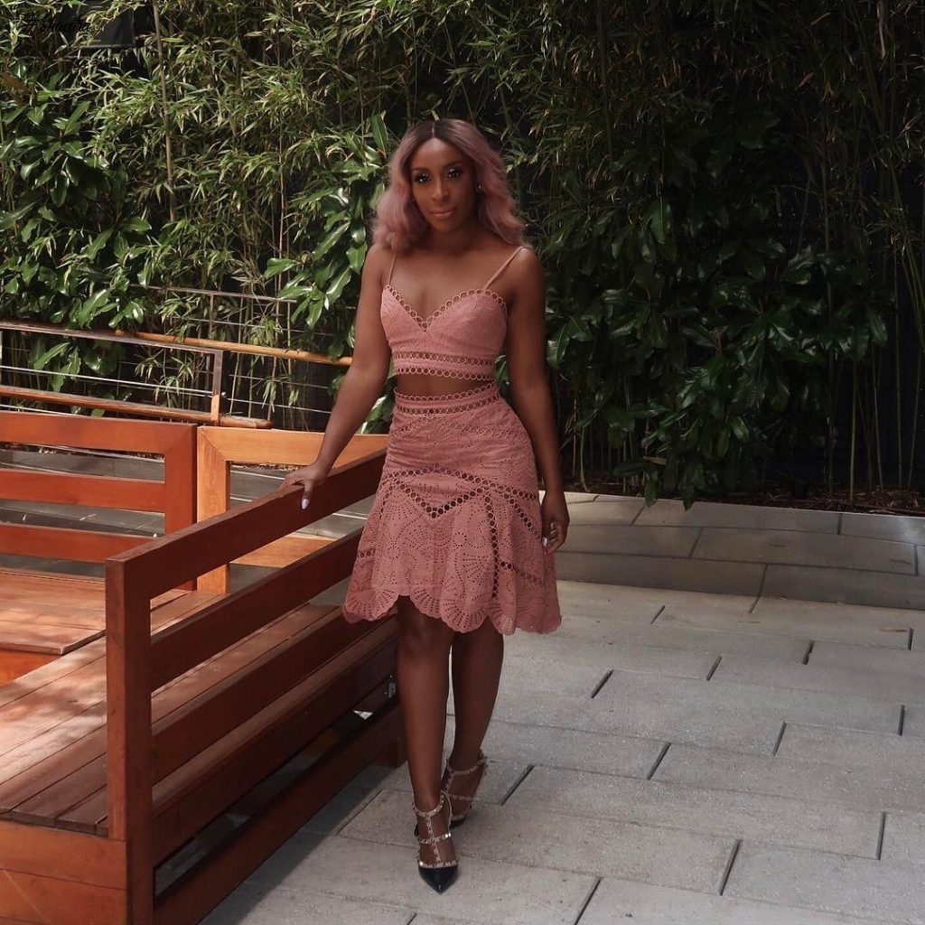 MELANIN POPPING BEAUTY VLOGGER, JACKIE AINA