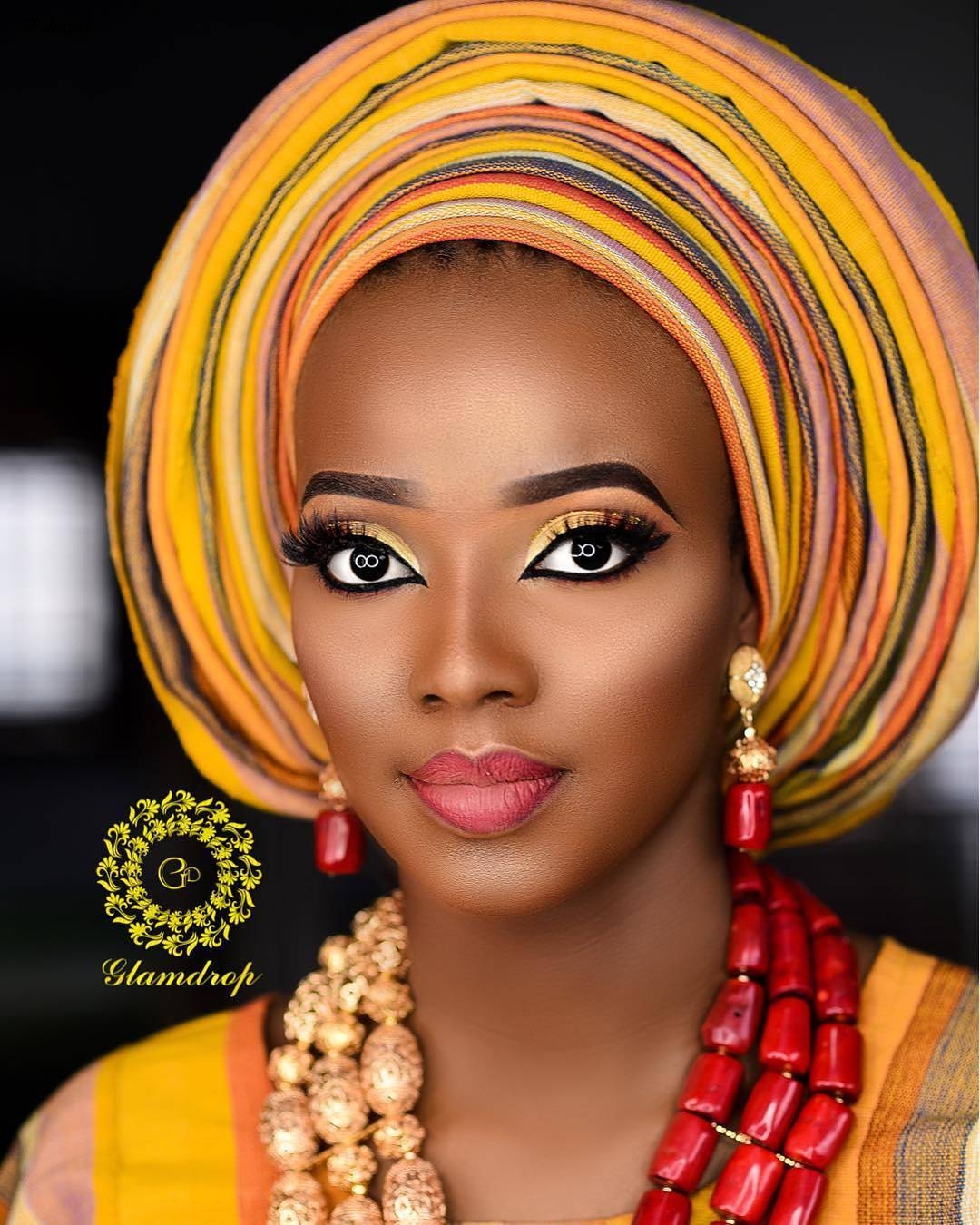 TRADITIONAL WEDDING GELE AND MAKE-UP INSPIRATION