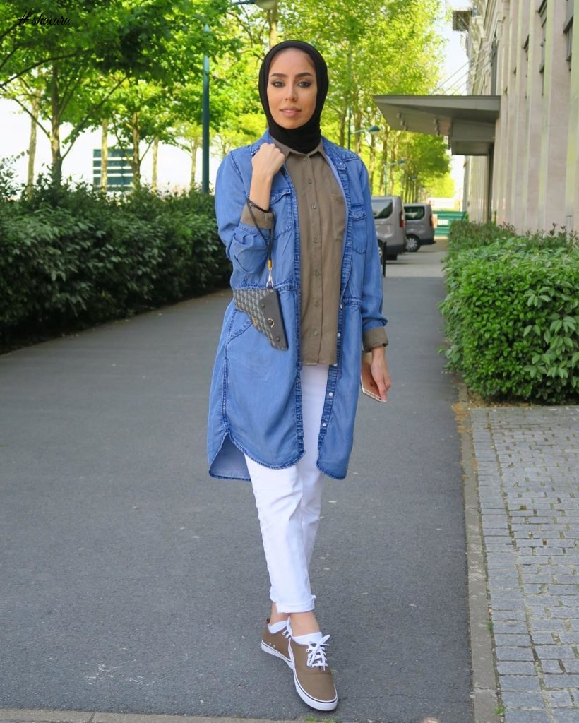 COLLEGE STUDENTS WOULD LIKE THESE CASUAL LOOKS