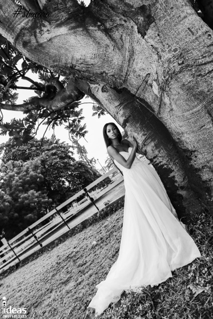 Elizabeth & Lace Bridal Presents the Happy & Free Spirited Bride in New Shoot!