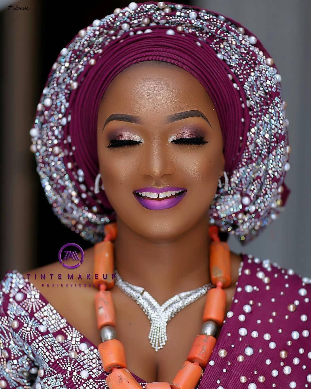 GELE IN PICTURES