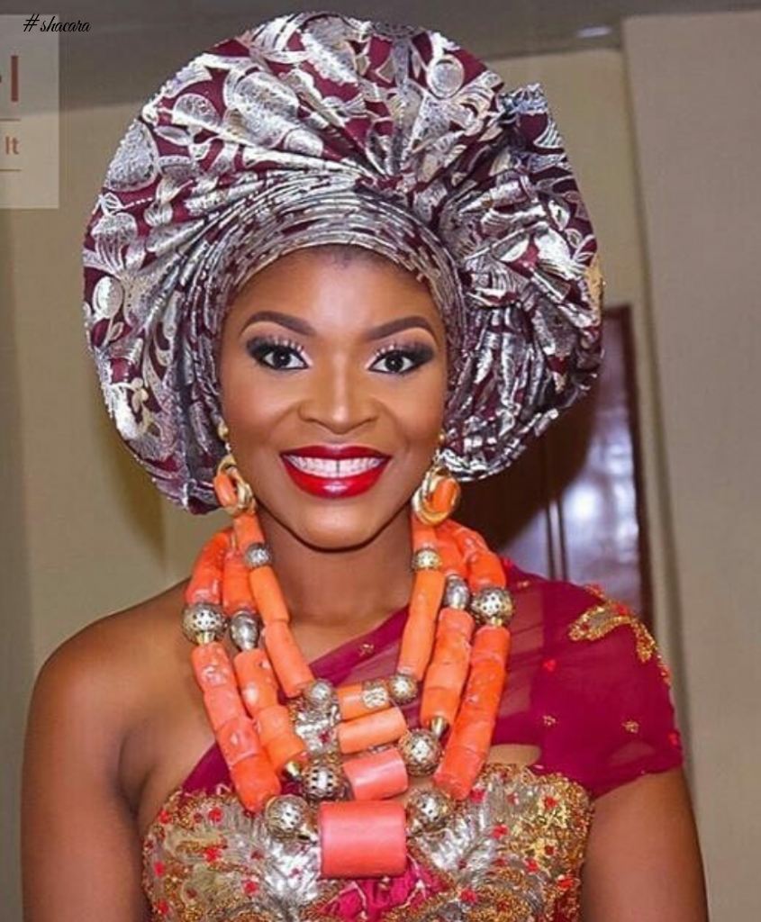 NEW GELE TREND; HAND FAN GELE STYLE