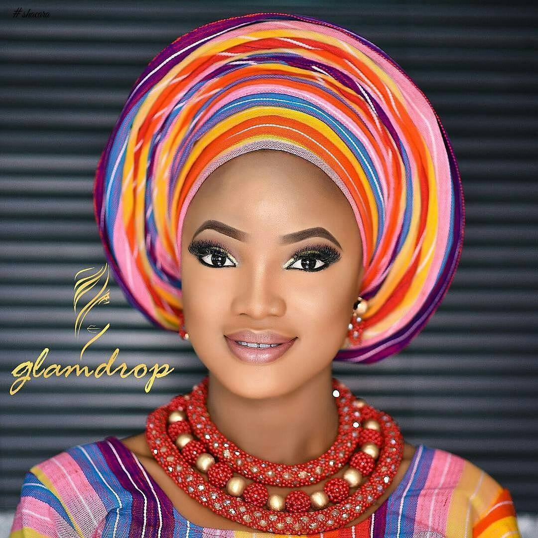 GELE IN PICTURES