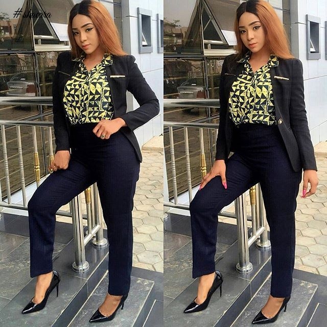 NEVER SETTLE FOR LESS, MAKE YOUR WORK OUTFIT SPEAK FOR ITSELF THIS WEEK