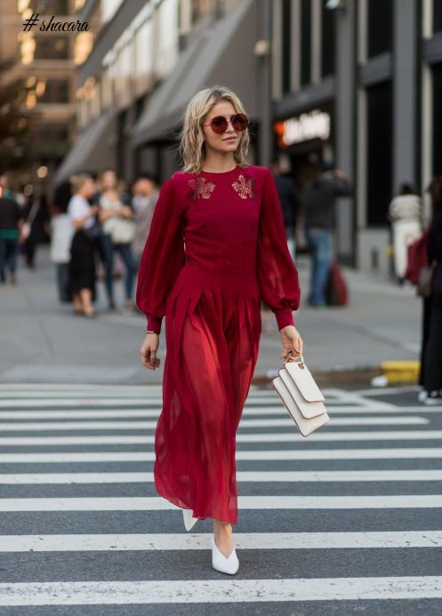 AWESOME STREET STYLE LOOKS FROM NEW YORK FASHION WEEK SPRING 2018