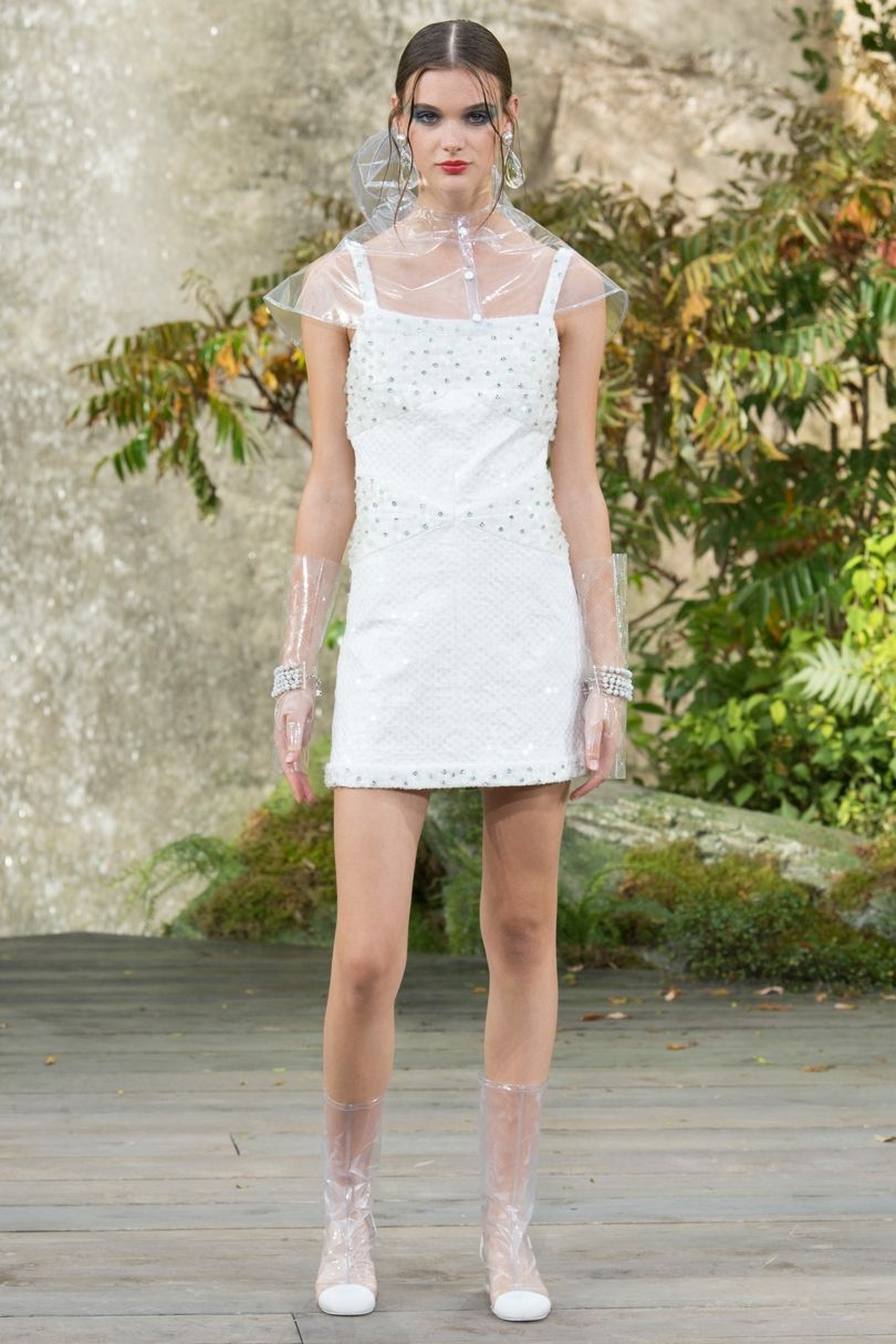 Paris Fashion Week: Chanel RTW Spring/Summer 2018 Collection