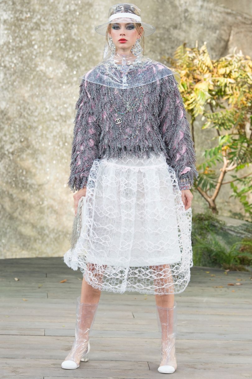 Paris Fashion Week: Chanel RTW Spring/Summer 2018 Collection