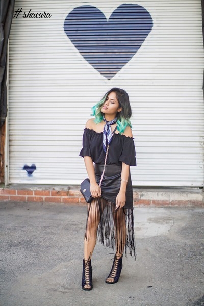 15 WAYS TO STYLE A NECK SCARF