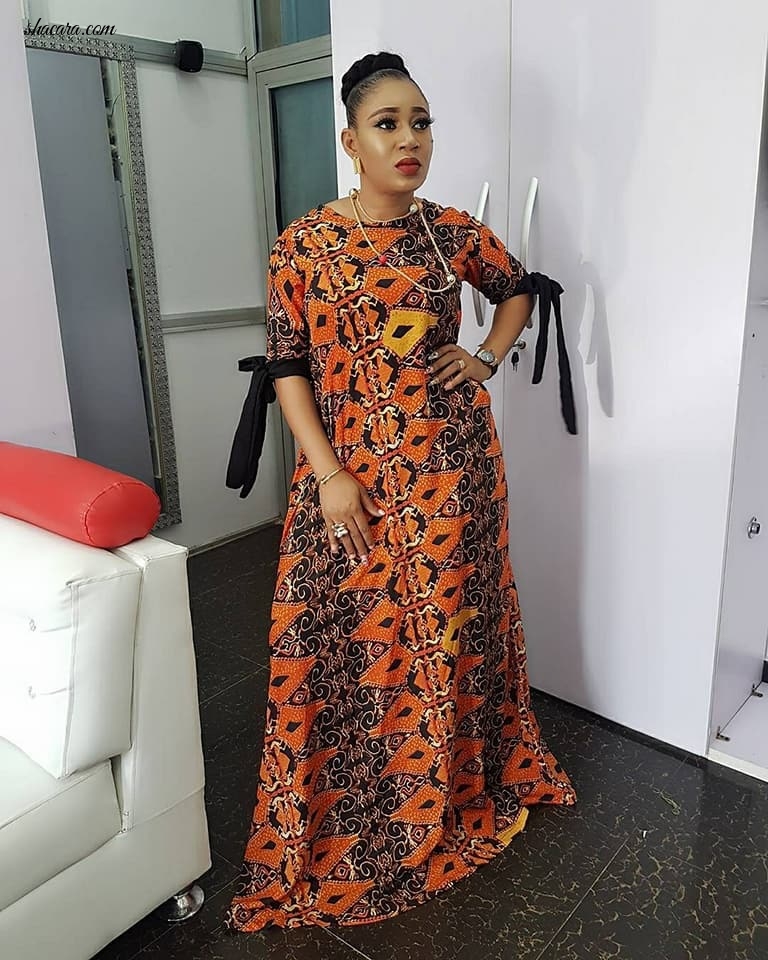 CHECK OUT THESE BEAUTIFUL ANKARA DRESS STYLES