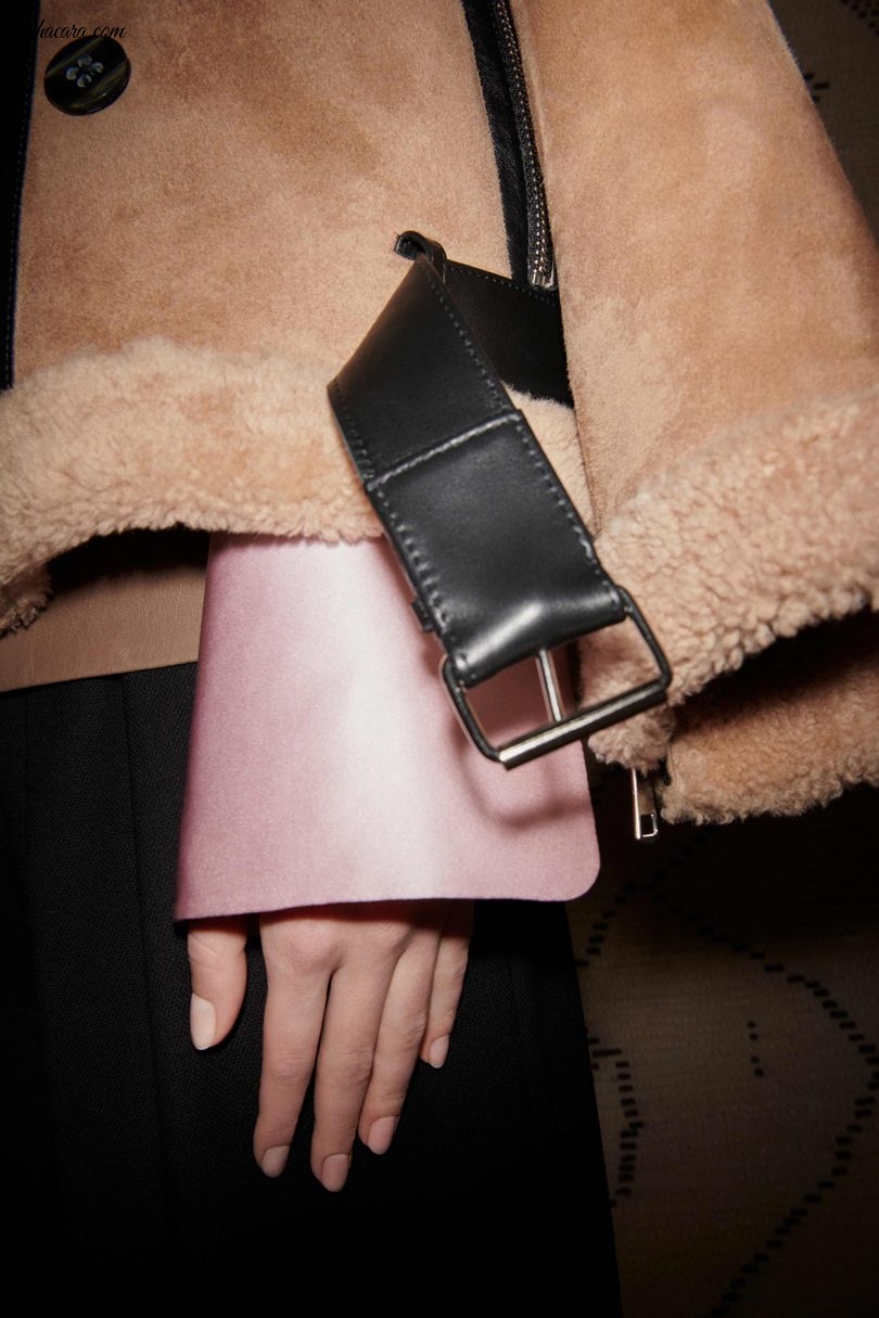 #LFW18! Victoria Beckham Autumn/Winter 2018 Ready-To-Wear Collection