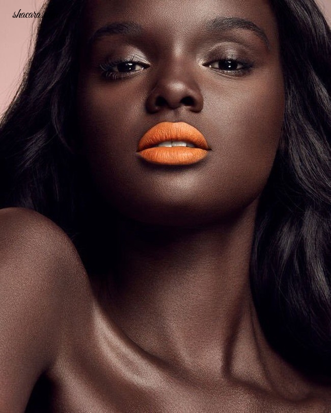 Duckie Thot rocking 6 different shades of Fenty Beauty