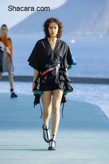 Colour-Blocked Dresses, Parkas & Basketball Shorts! Check Out Louis Vuitton’s 2017 Resort Collection