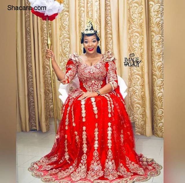 Beautiful  Calabar Brides Serving Style