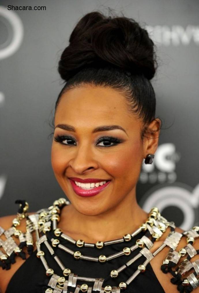 GELS AND BUNS; THE CLASSIC HAIRSTYLE YOU SHOULD TRY THIS WEEK