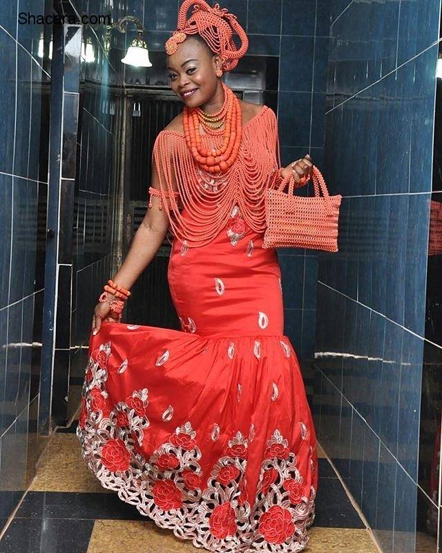 SENSATIONAL TRADITIONAL WEDDING ATTIRES FOR BRIDES