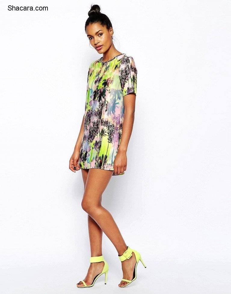 STYLE YOUR TROPICAL PRINTS THIS RAINY SEASON
