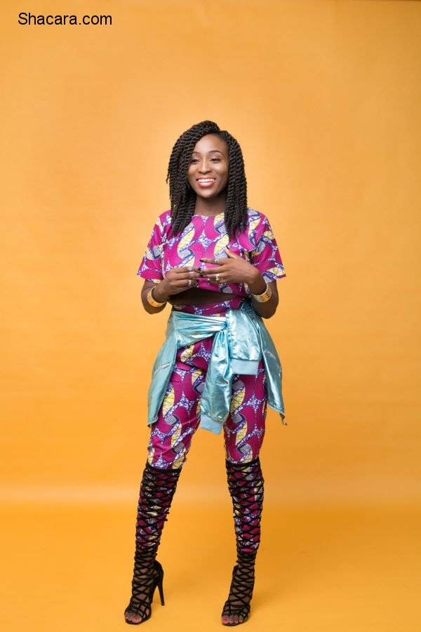 SINGER ARAMIDE STUNS IN BIRTHDAY PHOTO’S