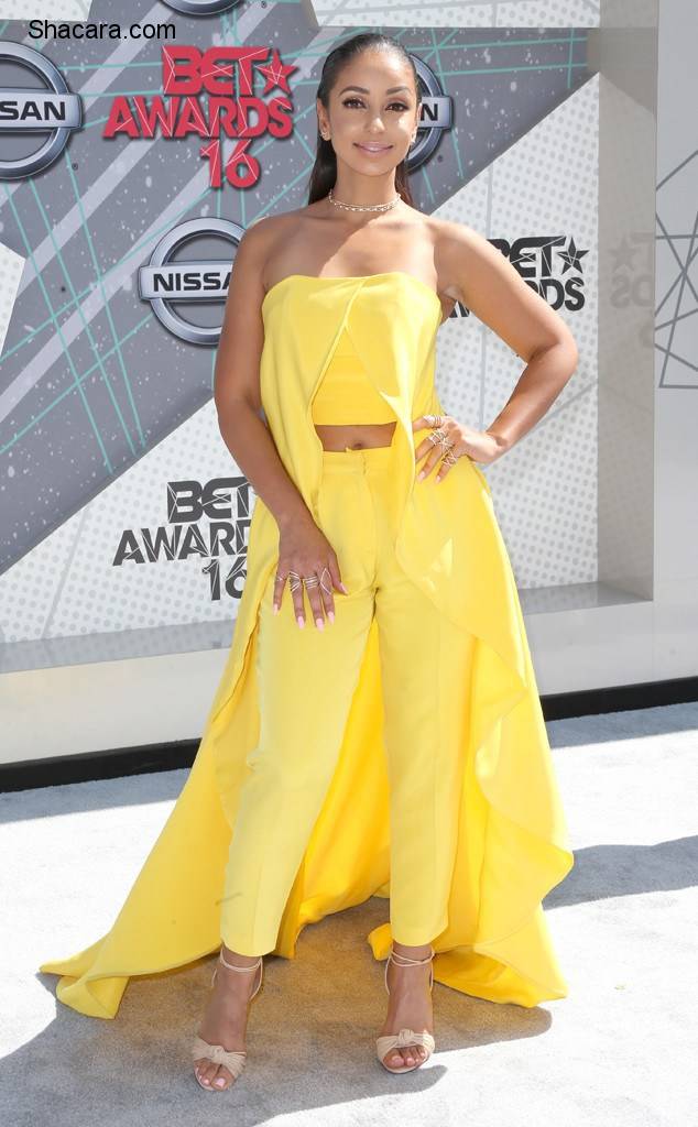 BET AWARDS 2016: RED CARPET LOOKS
