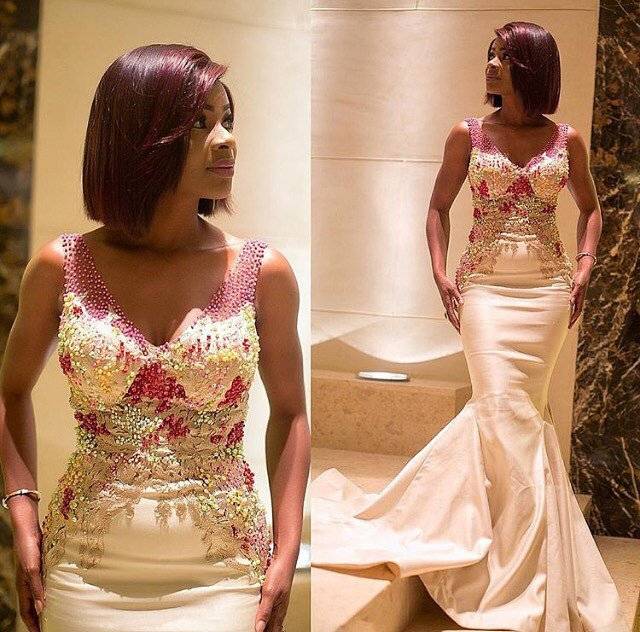FEEL LIKE A PRINCESS IN THESE DRESSES FOR YOUR ENGAGEMENT PHOTOS