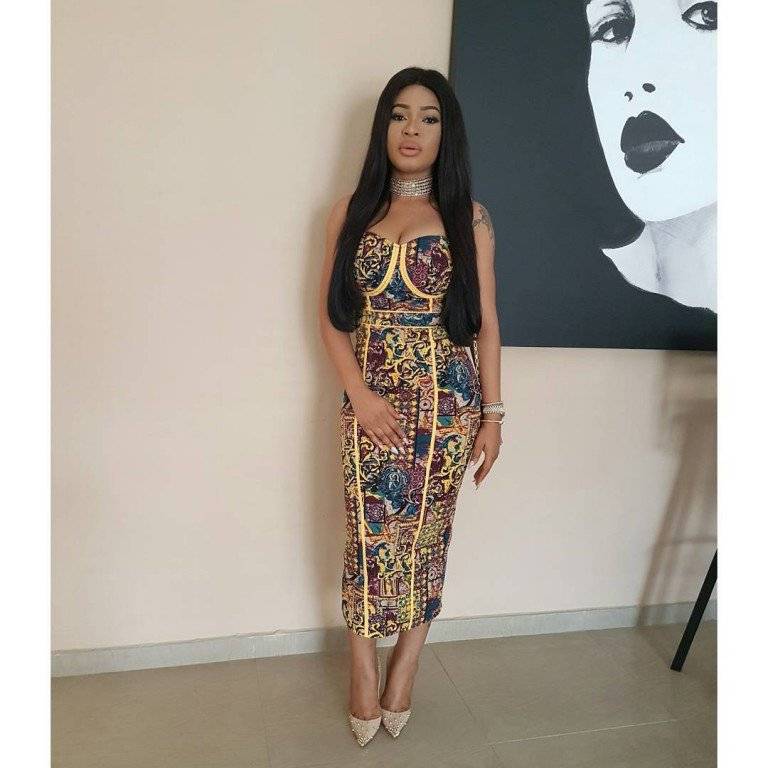 STEP OUT IN STYLE IN THESE WEDDING GUEST ANKARA STYLES