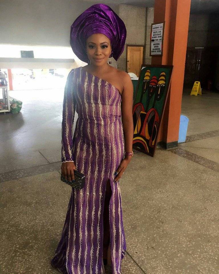 LATEST ASO EBI STYLES FOR THE FASHION DEVOTEE