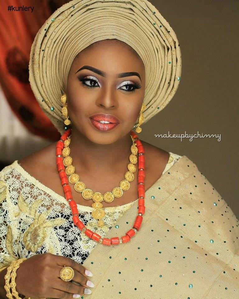 YOU’LL FIND THE LATEST AND TRENDIEST GELE STYLES IN THIS LOOK-BOOK