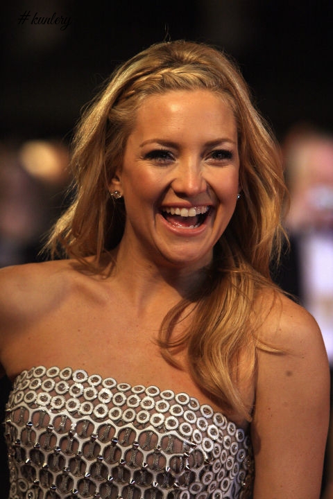 40 Perfect Hairstyles to Wear at a Summer Wedding