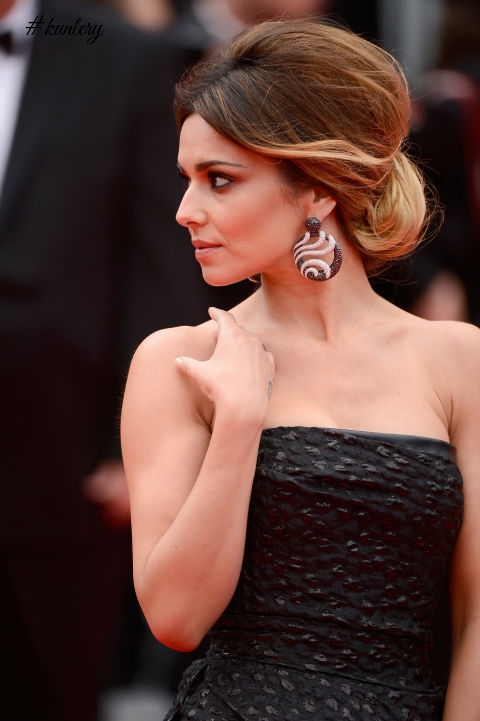 40 Perfect Hairstyles to Wear at a Summer Wedding