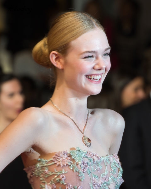 40 Perfect Hairstyles to Wear at a Summer Wedding