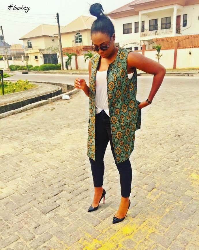 THIS ARE THE COOL WAYS YOU CAN ROCK ANKARA AND JEANS