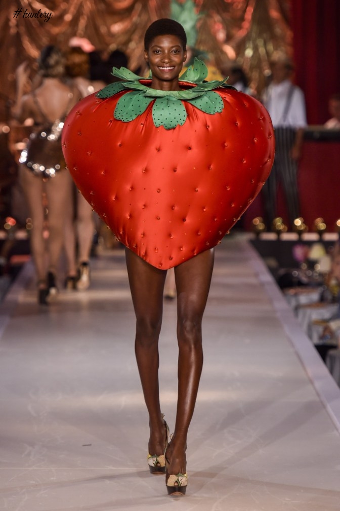 #LFW2016 – IT WAS A FRUITY AFFAIR AT CHARLOTTE OLYMPIA’S SPRING SUMMER 2017 PRESENTATION!