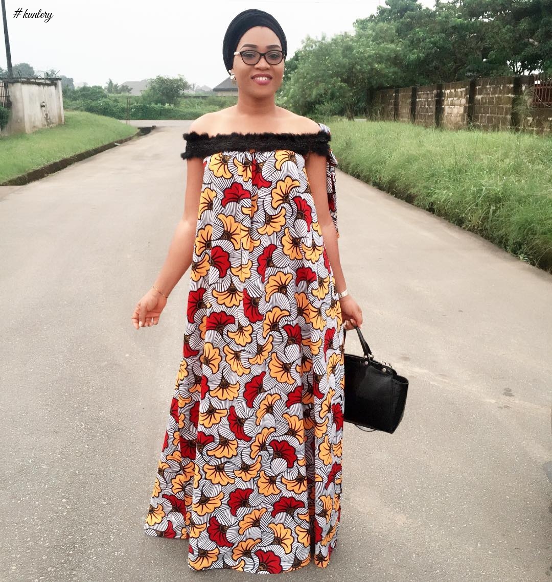 CHECK OUT THESE LATEST EYE POPPING ANKARA STYLES