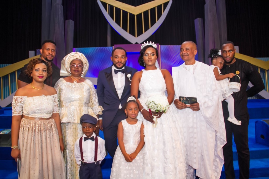 Official White Wedding Photos! Actor Blossom Chukwujekwu & Fashion Designer Maureen Ezissi | Uti, RMD, Linda Ejiofor, Adesuwa Etomi, Ufuoma McDermott, Yomi Casual, Yaw, More, Attend