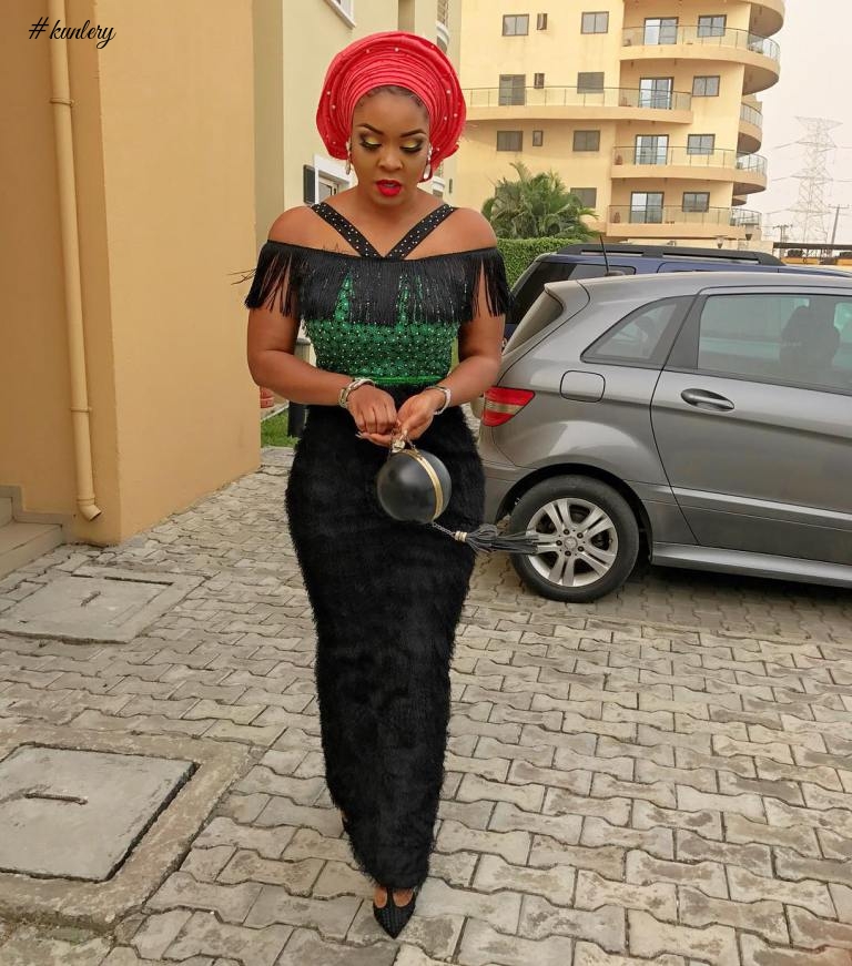 LETS START 2017 WITH THESE LIT ASO EBI STYLES FROM OUR FASHIONISTAS.