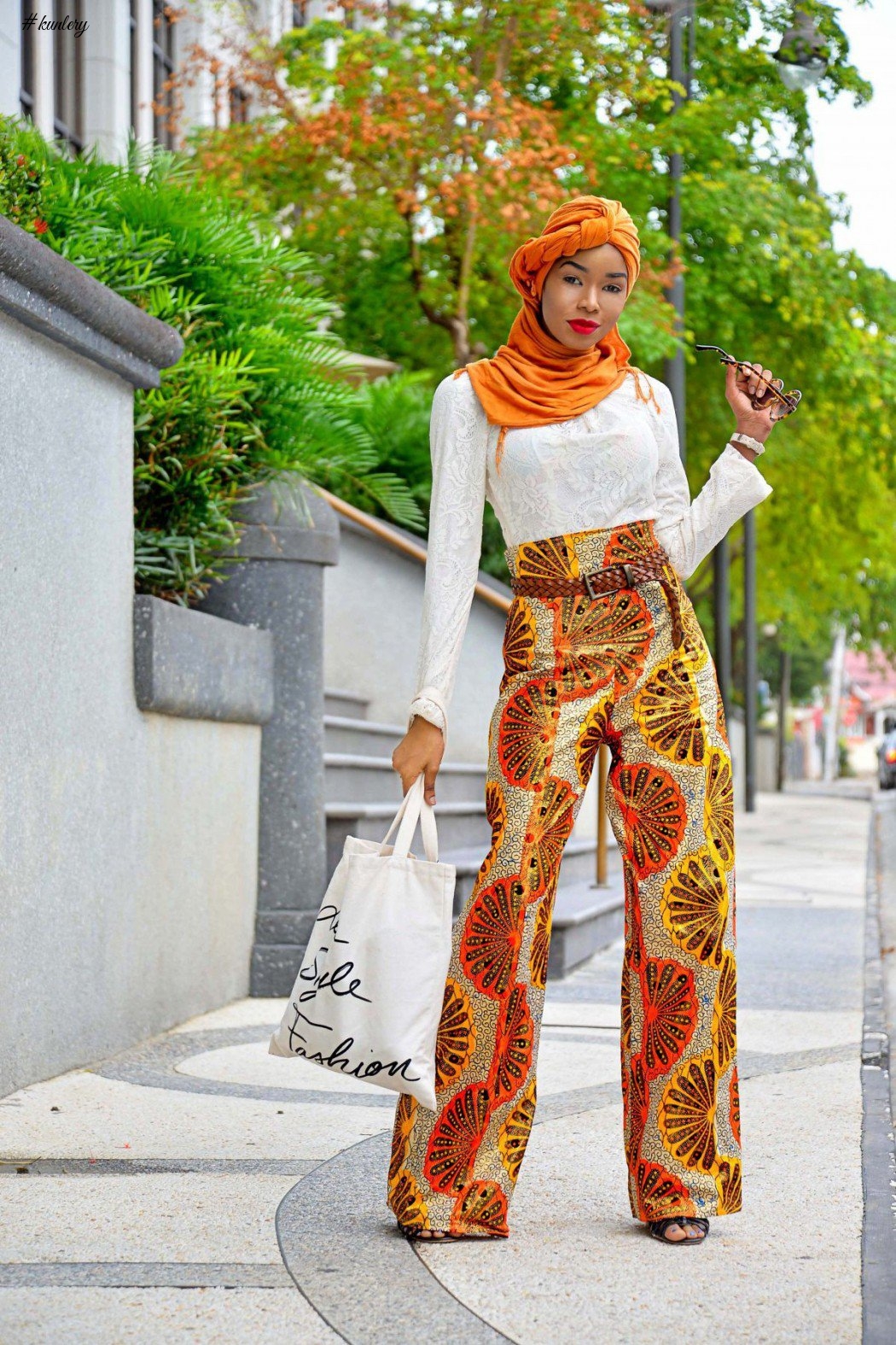 MUSLIM AND HIJAB FASHION INFLUENCER, NABALLAH CHI
