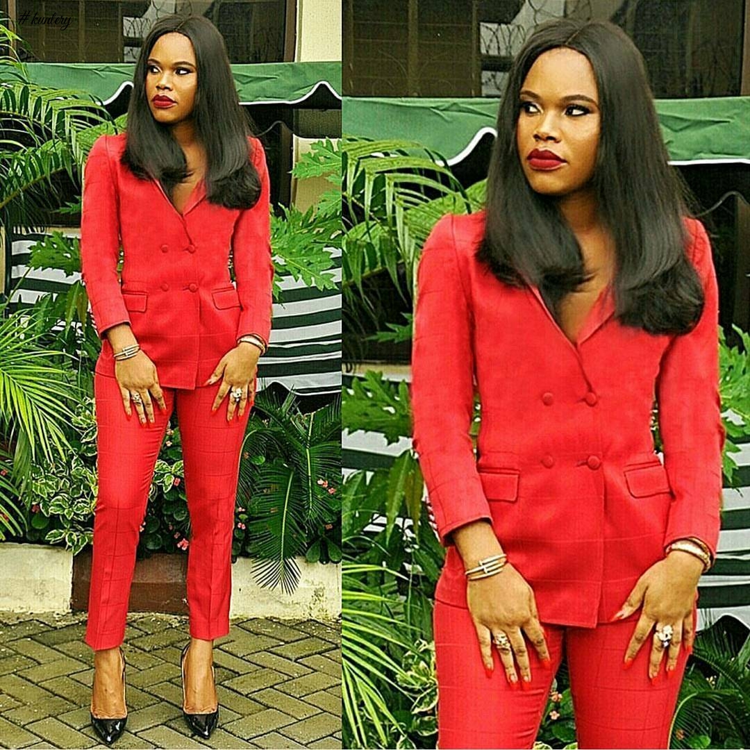 STARTING FABULOUS, STUNNING BUSINESS CASUAL ATTIRES TO START A NEW WEEK