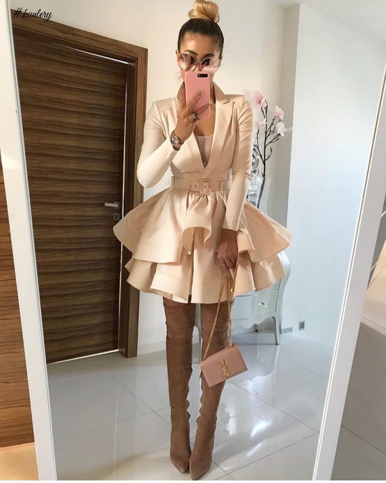 HOW TO STYLE OVER THE KNEE BOOTS