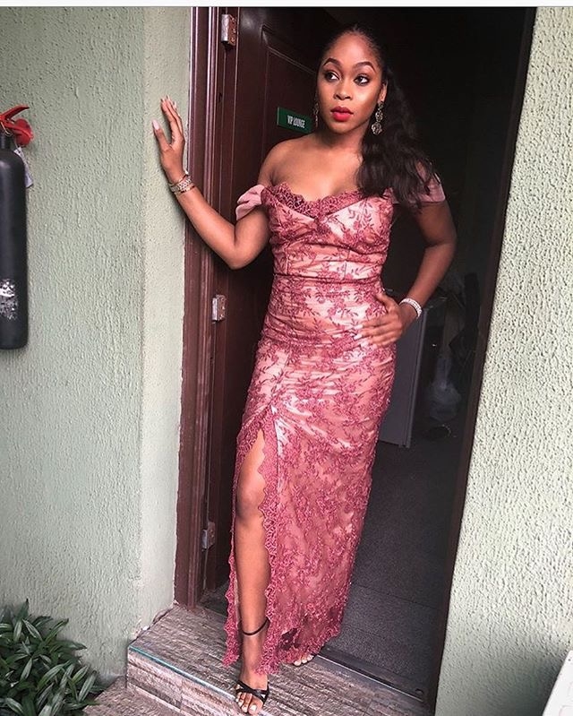 STAY LIT AND TRENDY IN THE LATEST ASOEBI STYLES