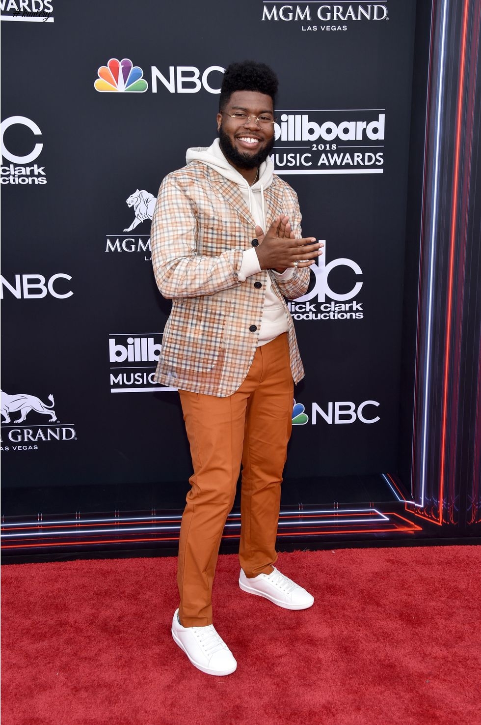 Red Carpet Fab! Janet Jackson, Ciara, Jennifer Lopez, More At The 2018 Billboard Music Awards